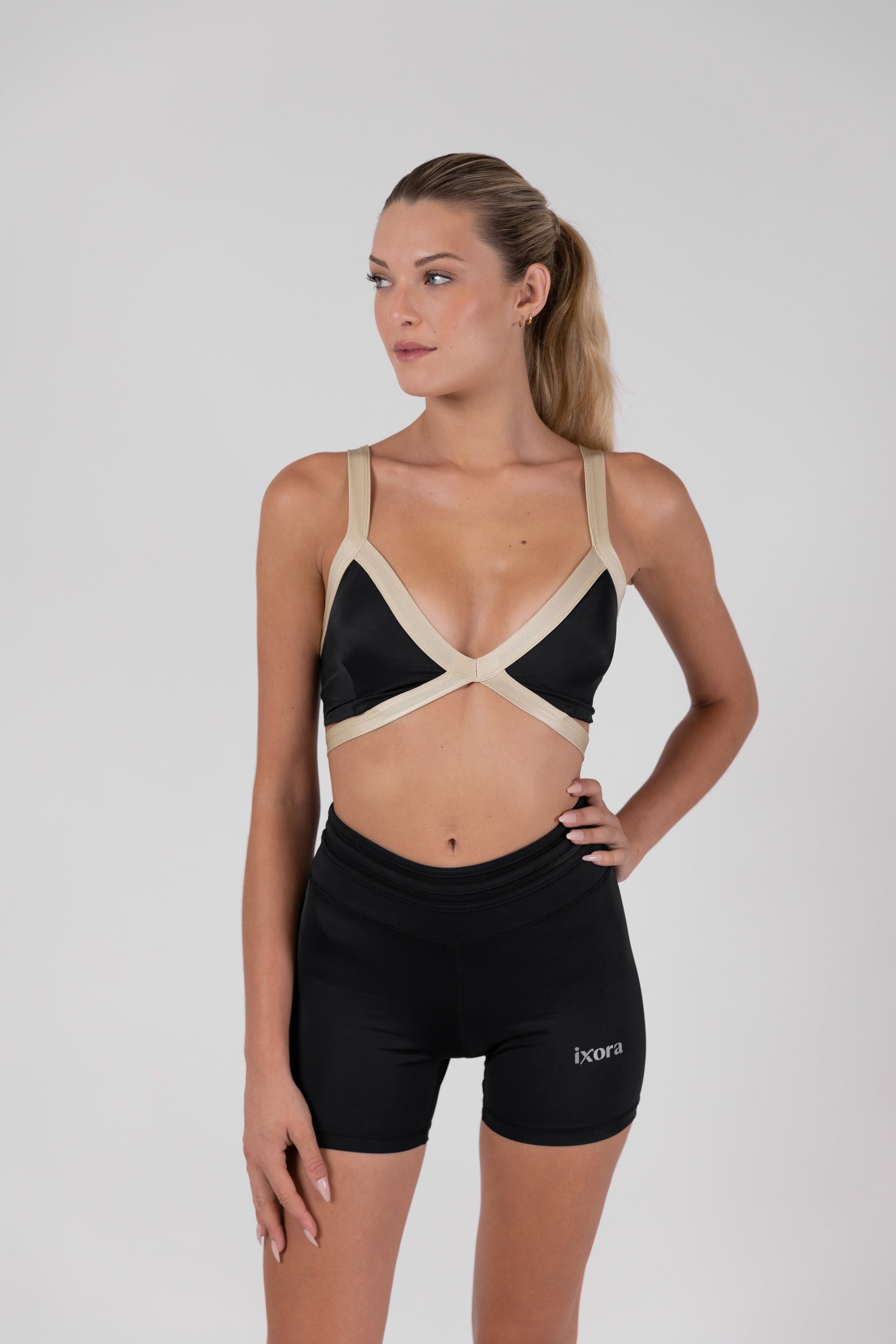 Sujetador deportivo StrapSculpt